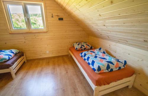 Domki nad rzeką w Komańczy - Foto 28