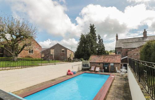 Bailey house - Photo 1