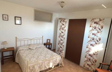 Armando's House - Photo 6