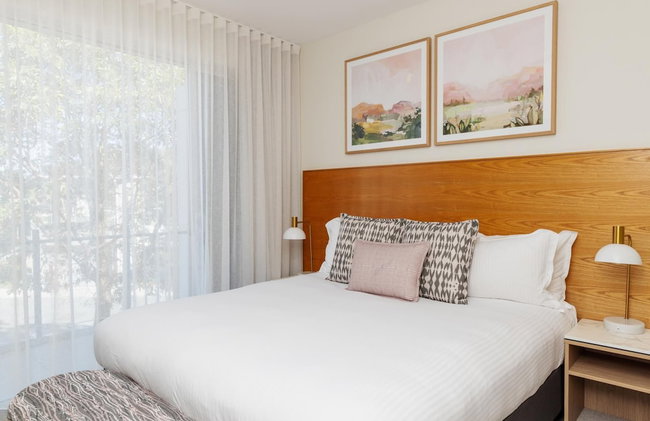 RACV Noosa Resort - Photo 8