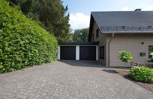 Design-Apartment mit Garten - Foto 23