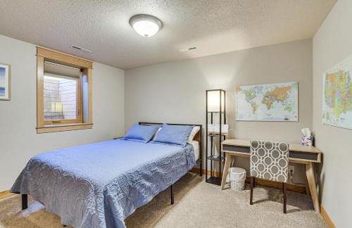 Hot Tub and Fenced Yard Spacious Fargo Home! - Foto 29