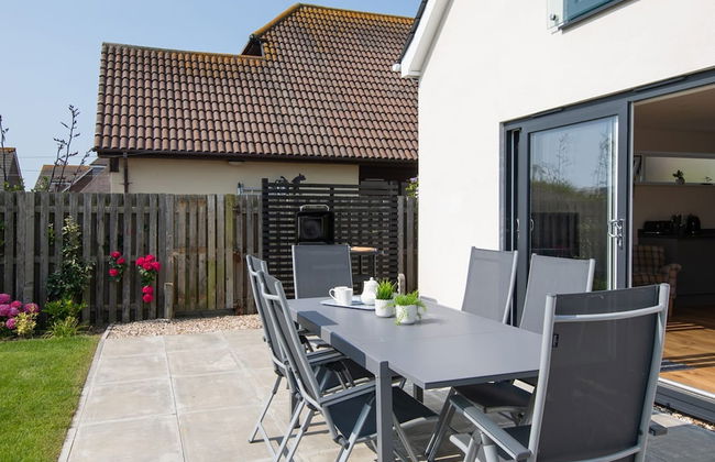 3BR Stylish Home Sea View Walk to East Wittering - Foto 33