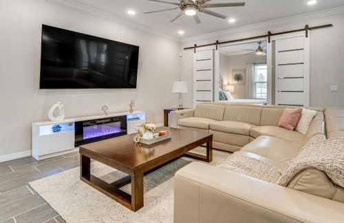 Relax, Play, Swim Luxe Haines City Home with Lanai! - Foto 4