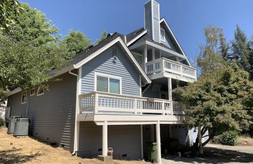 Executive home in a serene park like setting - Foto 27