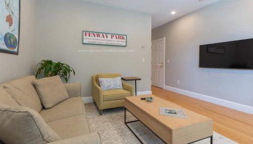 Sunny convenient home w/ private patio! Easy walk to everything! - Foto 5