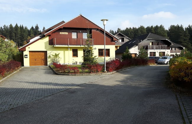 Villa by Lake & Slopes - Photo 30