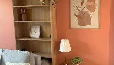 Douce Escale en Plein Centre - Avec Parking privé - Foto 2