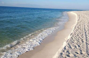 Mins to the Beach/King Beds/Arcade-Snowbird Deals! - Foto 36