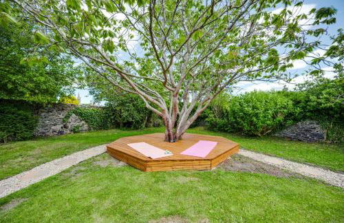 The Garden Cottage with Hot Tub - Foto 22