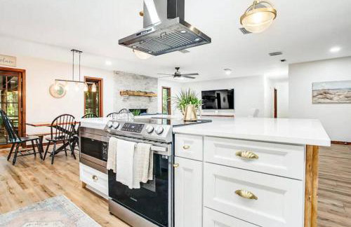 Buccaneer Bungalow on Amelia Isle! - Foto 8