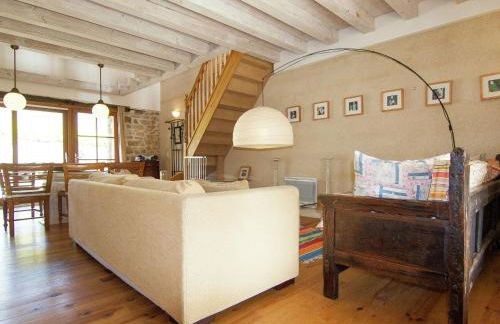 Cottage in France with Covered Terrace - Foto 10