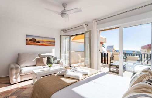 2 Estudios en La Romana Playa, uno con vista parcial mar y otro vista a la piscina - Foto 5