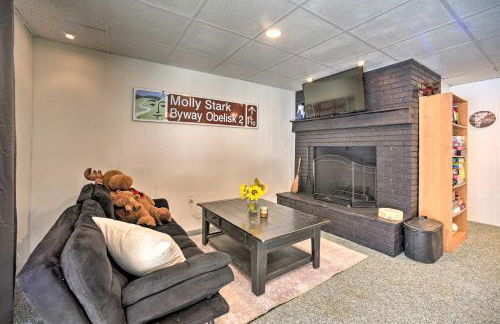 Cozy A-Frame Cabin with Pool Table 8 Mi to Mt Snow! - Photo 6