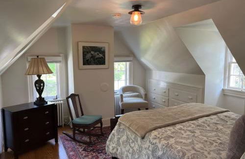 Vaux Hall Manor - 5BR Historic Farmhouse on Bay - Foto 36