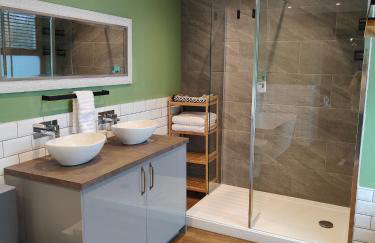 Llew Accommodation - The Townhouse - Photo 42