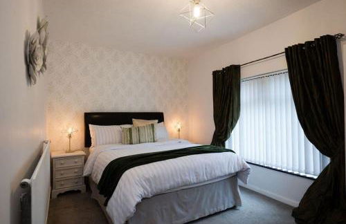 Red Pump Cottage - 3 bedroom, sleeps 6, private garden - Foto 38