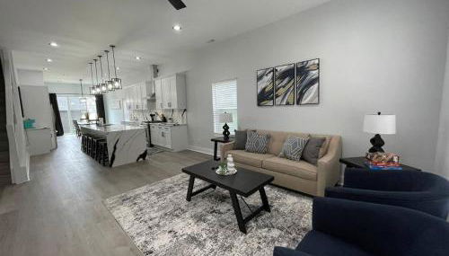 Modern 4 Bedroom 5 Bath Townhome Downtown Indpls 2232 - Foto 2