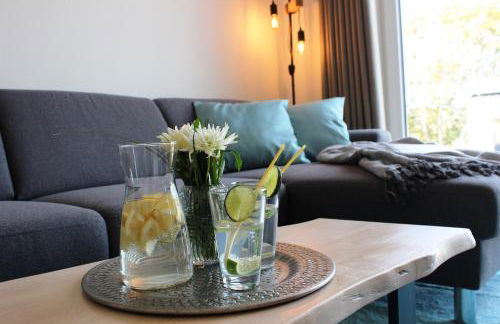 FerienHAUS Marta am Diemelsee im Sauerland mit eigener Sauna, Garten, Terrasse, Balkon und Blick auf den See - Foto 4