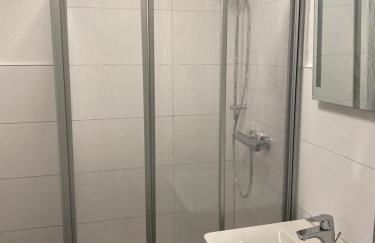 ZUR SCHLEUSE - Ferienwohnung bis 6 Personen mit gem Garten - Foto 10