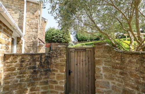 Tiddlers Cottage - Photo 42