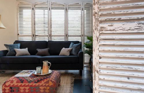 The Little Gate House - Photo 13