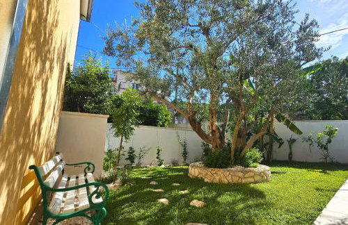 The Three Flowers Pool House - Foto 55