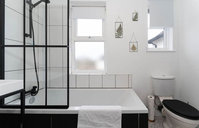 Host Stay Preston Park Apartment - Photo 9