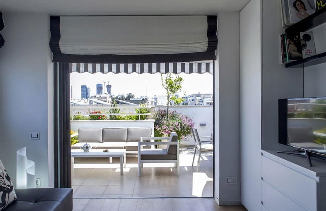 Melchett Plume in Tel Aviv-yafo - Foto 22