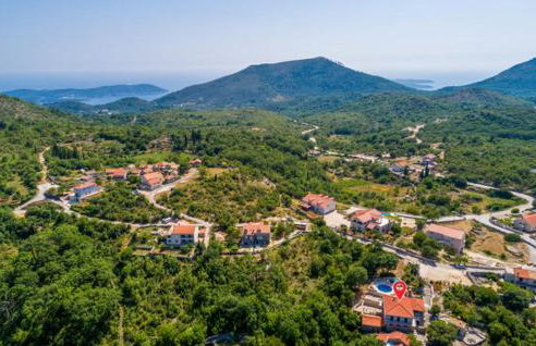 Villa Kate - outdoor pool, 4 bedrooms, free parking - Photo 39