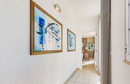 Lovely Very Private Villa with Beautiful Gardens - Foto 55