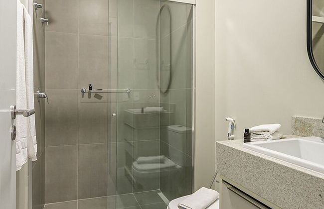 Studios Tower by Viva - Prédio com piscina e estacionamento no centro de Floripa - Foto 71