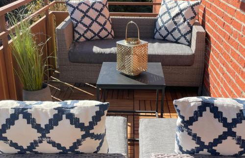 HAPPY PLACE mit Sonnen-Balkon und Stellplatz nur 400 m zum Strand - Foto 1