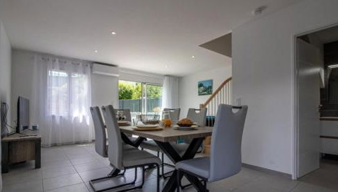 Gîte les iris Fleurs des Pyrénées - Climatisation - Borne VAE - Foto 3