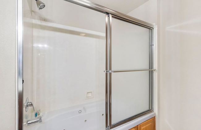 Retreat at Par Lane - Family Friendly Condo - Photo 17