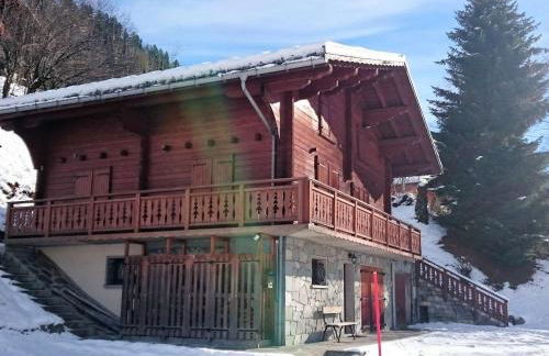 Chalet Familial pour 10 Pers. à Proximité des Pistes et Commerces avec Cheminée et Wifi - FR-1-342-232 - Foto 1