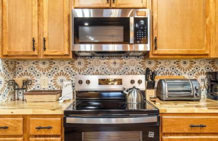 Stockyards 5 mins, New, Sleeps 8 Cedar House, TCU - Foto 18