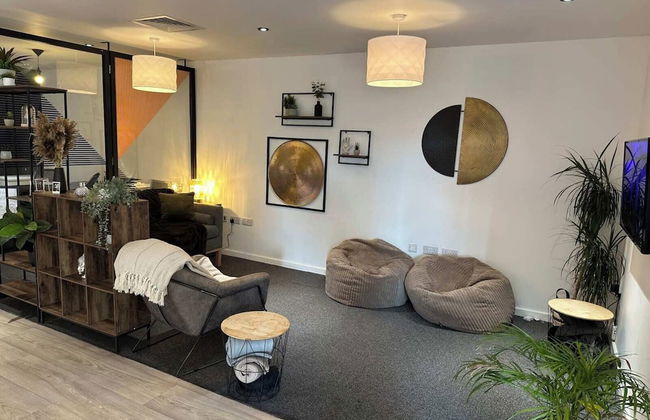 Student Only The Towpath - Photo 3