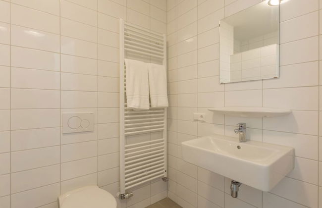 Luxury 6-person Apartment Near Zoutelande Beach - Photo 10