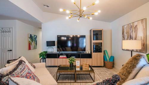 Spacious Scottsdale Villa with Pool, Golf, Game Room, and Two Master Suites - Foto 2