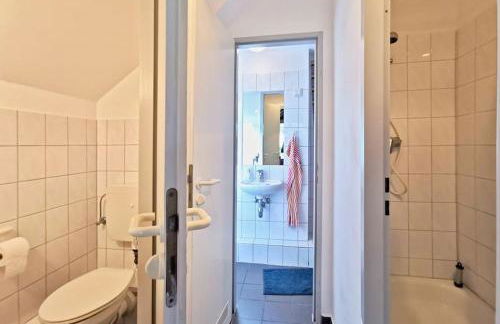 Historisches Reetdach-Haus - bis zu 20 Personen - Foto 31