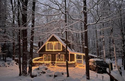 Hideout Pocono Chalet - Foto 16