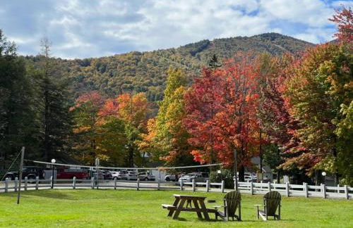 NEW 2025 Sugarbush Bridges Resort Outpost - Foto 35