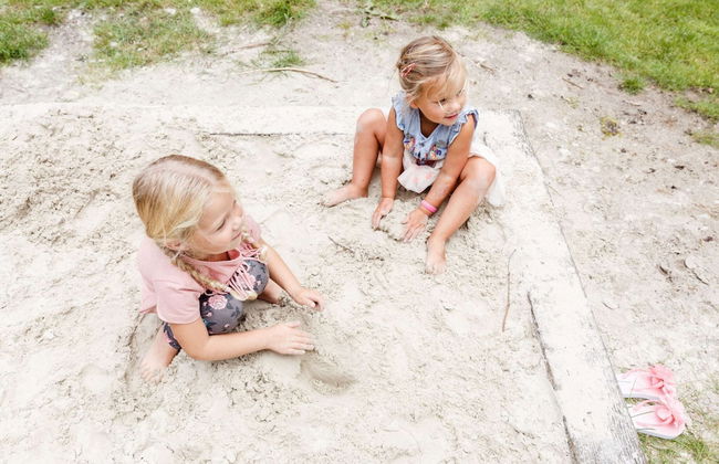 Woodland Bungalow w/ Pool - Photo 12