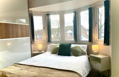 Stunning 3 Bedroom House Near Birmingham Airport and NEC - Foto 3