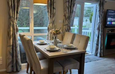 Jasmine Corner - entertainment passes included - message for longer stays - Foto 3