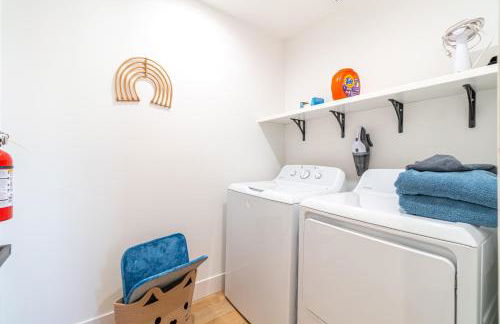 Luxury 4-bed home in Riverside Heights! - Foto 26