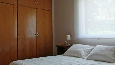 Casita independiente con jardín y chimenea. - Foto 3, wardrobe