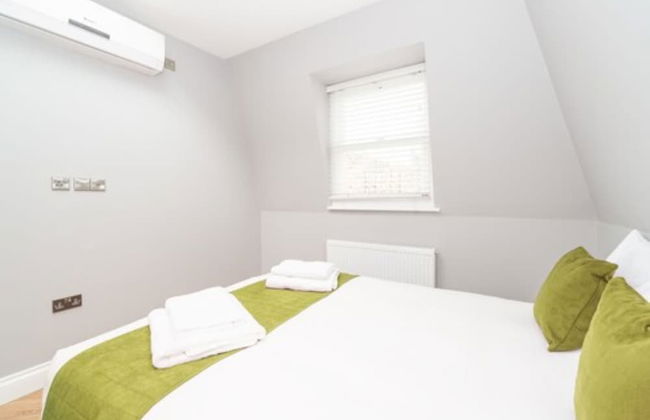 PML Apartments Southwick Street - Photo 8