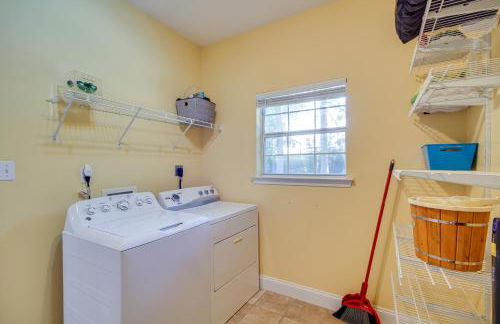 Charming Diamondhead Home with Private Yard! - Foto 28